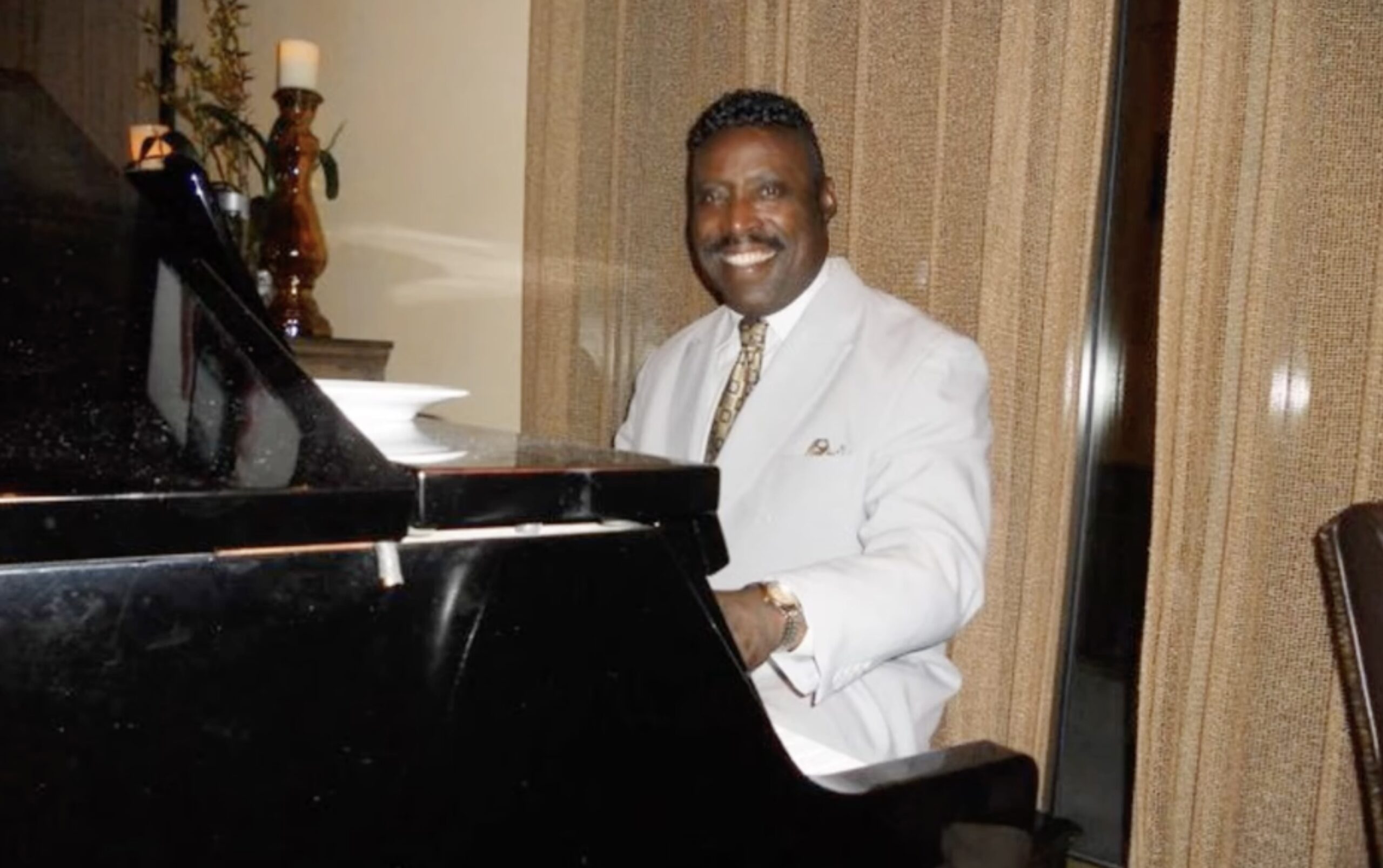 Ricardo Scales